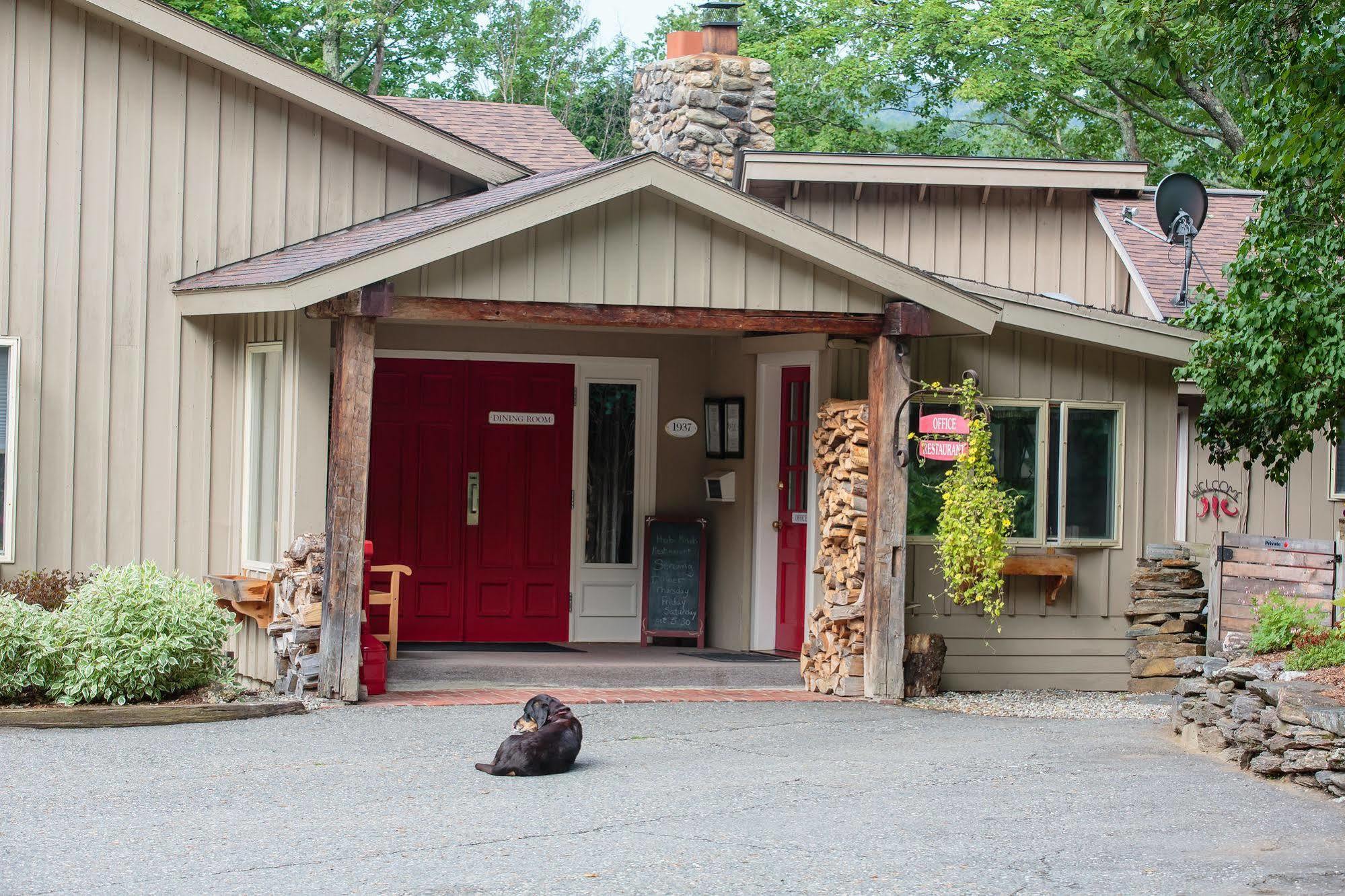 Hob Knob Inn Стоу Экстерьер фото